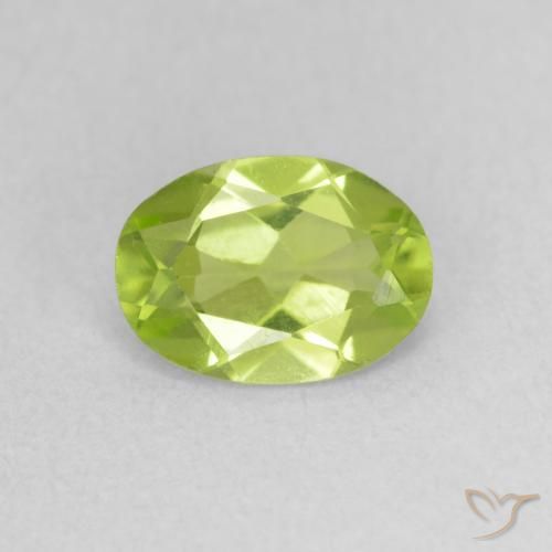0.76ct Natural Verde claro Peridoto, oval, VS