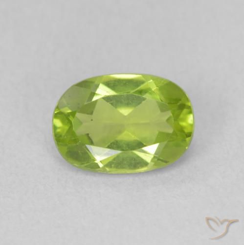 0.93ct Natural Verde médio Peridoto, oval, VS