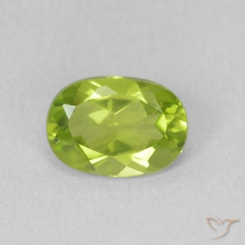 0.92ct Natural Verde médio Peridoto, oval, VS