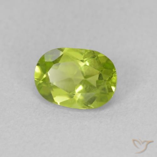 Peridoto Verde amarelado vivo Natural 0.94ct, oval, VVS-VS