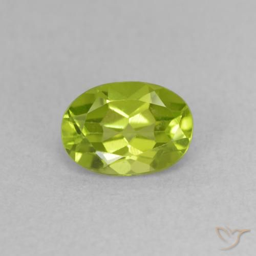0.86ct Natural Verde amarelado Peridoto, oval, VVS-VS