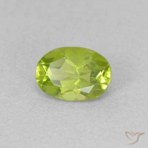 Peridoto Verde amarelado Natural 0.86ct, oval, VVS-VS