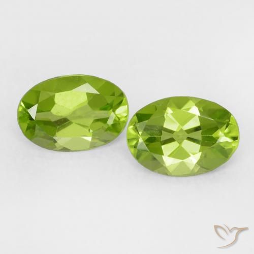 1.57ctw Natural Verde médio Peridoto, oval, VVS-VS