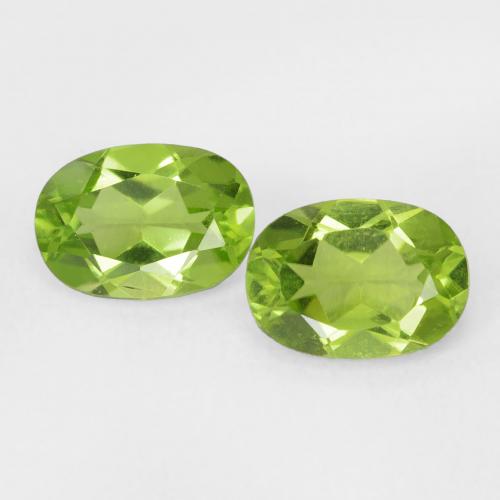 1.88ctw Natural Verde amarelado Peridoto, oval, VVS-VS