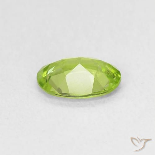 Peridoto Verde amarelado Natural 0.67ct, oval, VVS