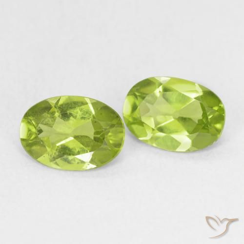 Pedras preciosas de Peridoto Verde Vivo Claro natural de 1.49 ct, oval, VS