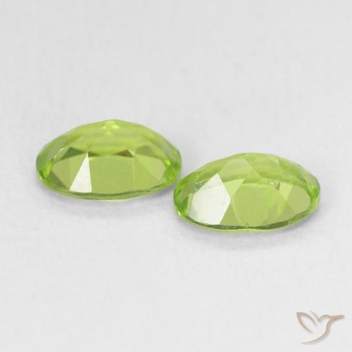 Pedras preciosas de Peridoto Verde Vivo Claro natural de 1.60 ct, oval, VS