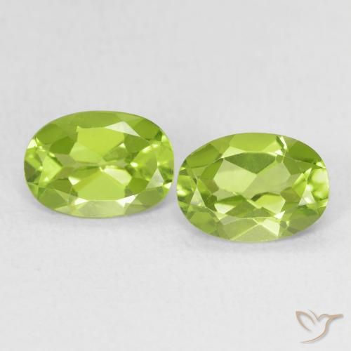 1.60ctw Natural Verde claro Peridoto, oval, VS