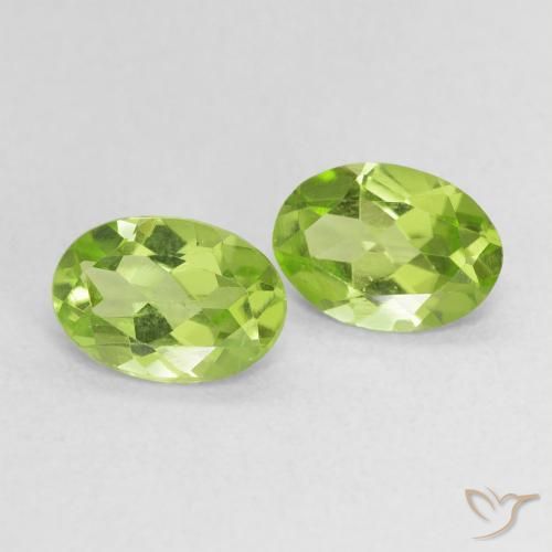 Pedras preciosas de Peridoto Verde Vivo Claro natural de 1.39 ct, oval, VS