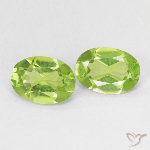 Pedras preciosas de Peridoto Verde Vivo Claro natural de 1.62 ct, oval, VS