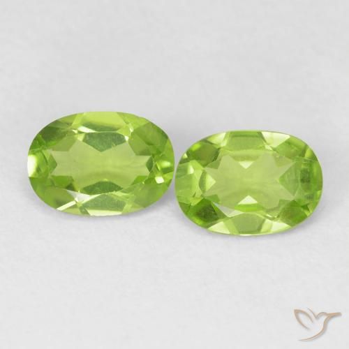 1.67ctw Natural Verde médio Peridoto, oval, VVS