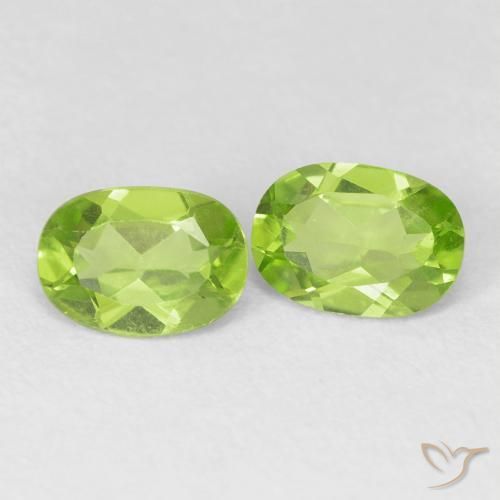 Pedras preciosas de Peridoto verde vivo natural de 1.61 ct, oval, VVS