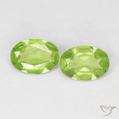 1.33ctw Natural Verde médio Peridoto, oval, VVS