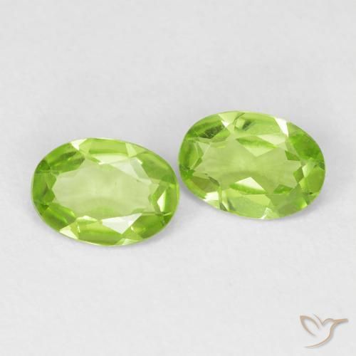 Pedras preciosas de Peridoto Verde médio natural de 1.33 ct, oval, VVS