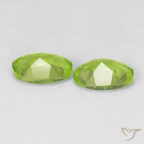 Pedras preciosas de Peridoto Verde amarelado natural de 1.75 ct, oval, VVS-VS