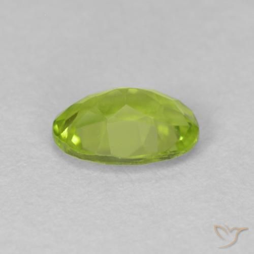 Peridoto verde vivo Natural 0.78ct, oval, VVS