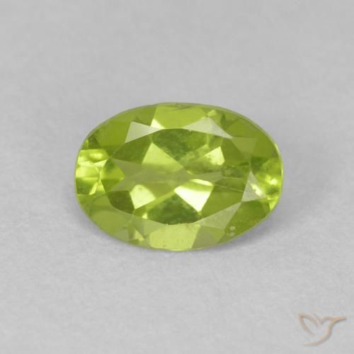 0.72ct Natural Verde médio Peridoto, oval, VVS