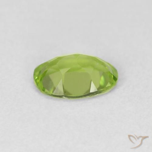 Peridoto Verde amarelado Natural 0.77ct, oval, VVS-VS