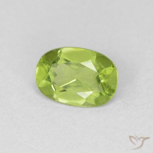 Peridoto Verde médio Natural 0.78ct, oval, VVS-VS