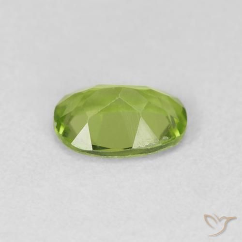 Peridoto Verde médio Natural 0.88ct, oval, VVS-VS