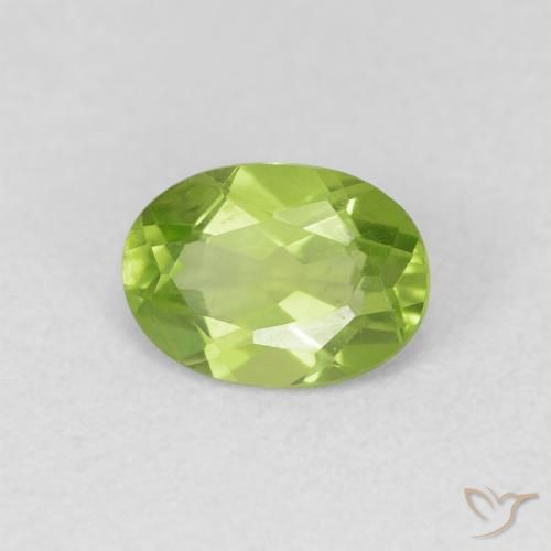 Peridoto verde vivo Natural 0.90ct, oval, VVS-VS