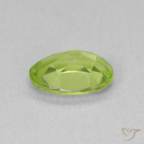 Peridoto verde vivo Natural 0.85ct, oval, VS