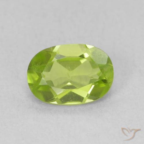 0.85ct Natural Verde médio Peridoto, oval, VS