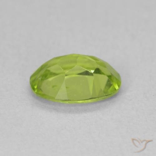 Peridoto verde vivo Natural 0.86ct, oval, VS