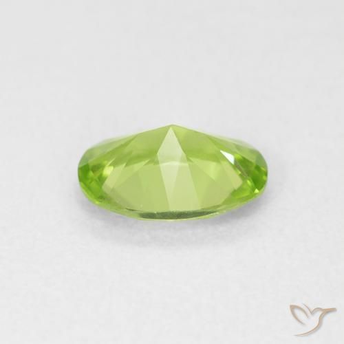 Peridoto Verde médio Natural 0.77ct, oval, VVS-VS