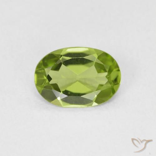 0.70ct Natural verde vivo Peridoto, oval, VVS-VS