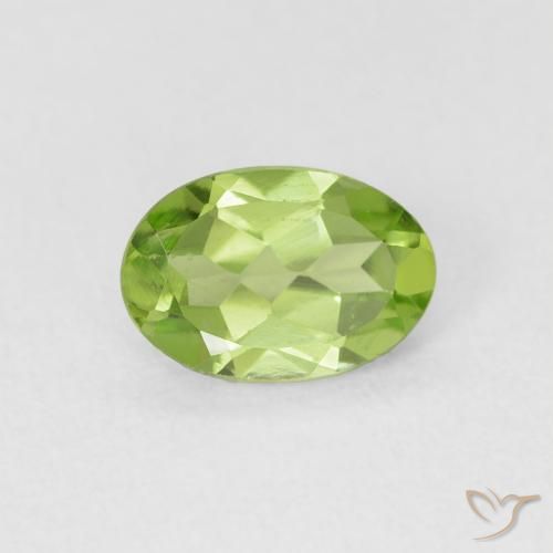 0.74ct Natural Verde Vivo Claro Peridoto, oval, VVS-VS