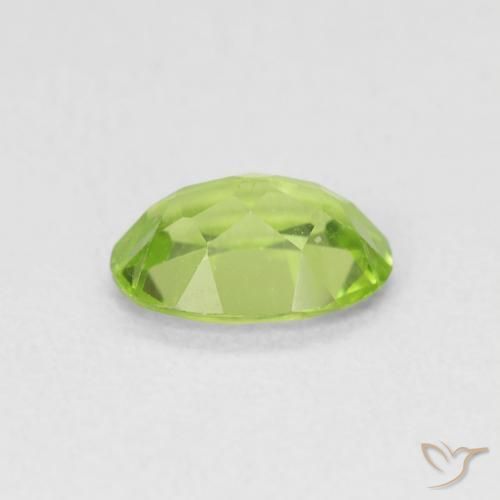 Peridoto Verde claro Natural 0.80ct, oval, VS
