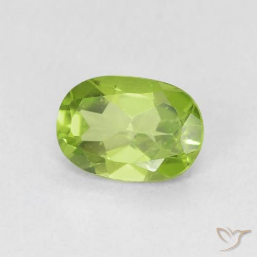 Peridoto Verde médio Natural 0.87ct, oval, VS
