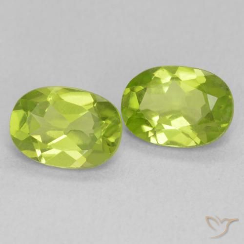 Pedras preciosas de Peridoto Verde claro natural de 1.79 ct, oval, VVS-VS
