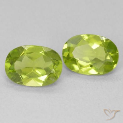 Pedras preciosas de Peridoto Verde claro natural de 1.74 ct, oval, VVS-VS