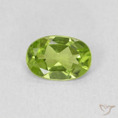 0.73ct Natural verde vivo Peridoto, oval, VS