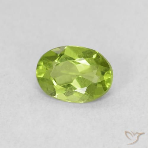 Peridoto Verde amarelado vivo Natural 0.76ct, oval, VS