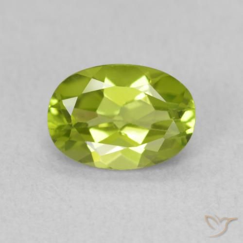 0.90ct Natural Verde médio Peridoto, oval, VS