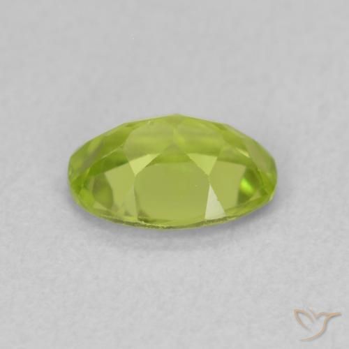 Peridoto Verde amarelado Natural 0.85ct, oval, VS