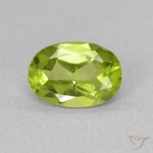 0.84ct Natural Verde claro Peridoto, oval, VS