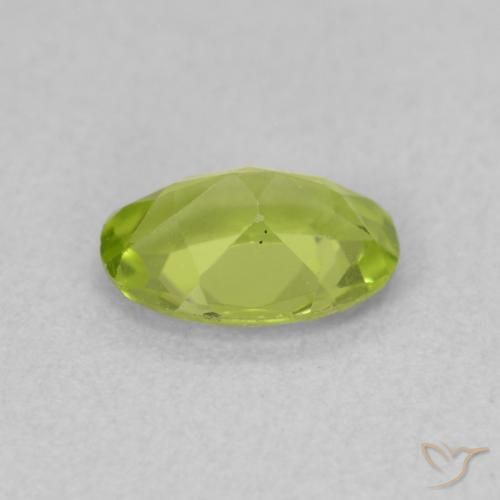 Peridoto Verde amarelado vivo Natural 0.75ct, oval, VS