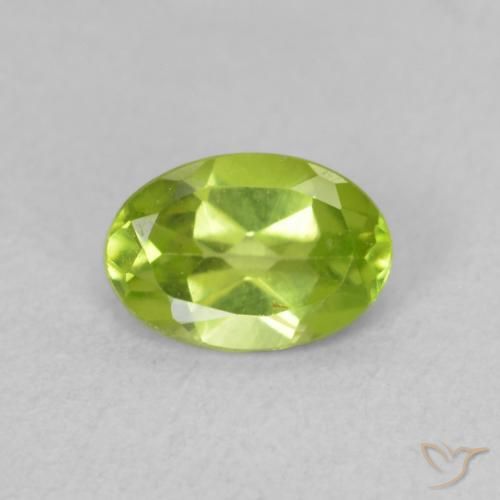 0.72ct Natural Verde claro Peridoto, oval, VVS-VS