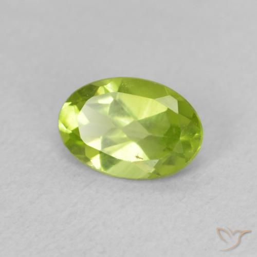 Peridoto Verde claro Natural 0.72ct, oval, VVS-VS