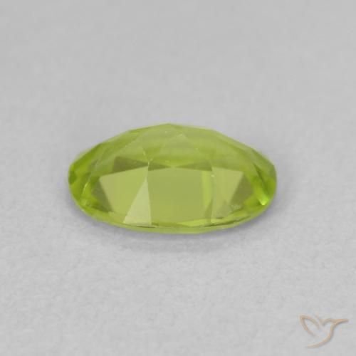 Peridoto Verde claro Natural 0.74ct, oval, VVS-VS
