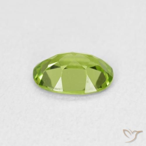 Peridoto Verde médio Natural 0.73ct, oval, VVS-VS