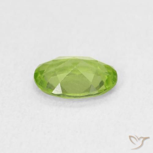 Peridoto Medium Light-Green Natural 0.71ct, oval, VVS-VS