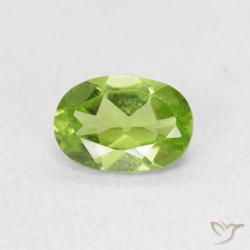 0.90ct Natural Verde médio Peridoto, oval, VVS-VS