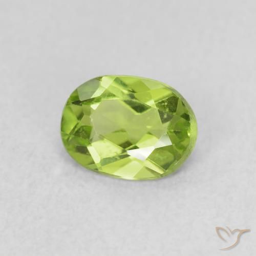 Peridoto verde vivo Natural 0.68ct, oval, VS
