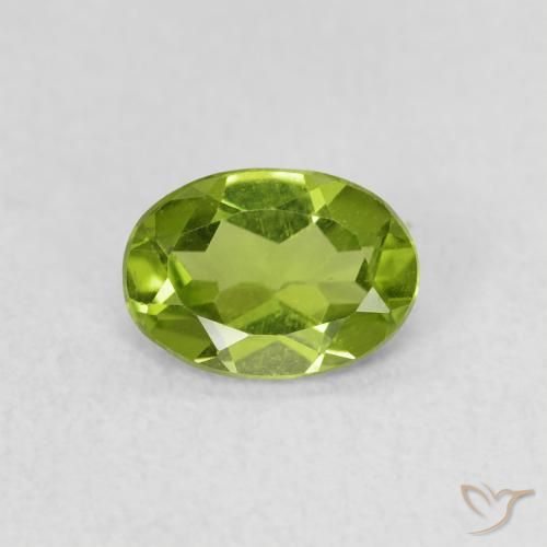 0.74ct Natural verde vivo Peridoto, oval, VS