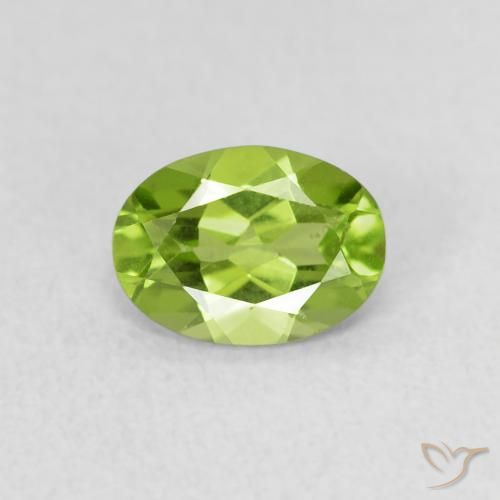 0.83ct Natural Verde médio Peridoto, oval, VS